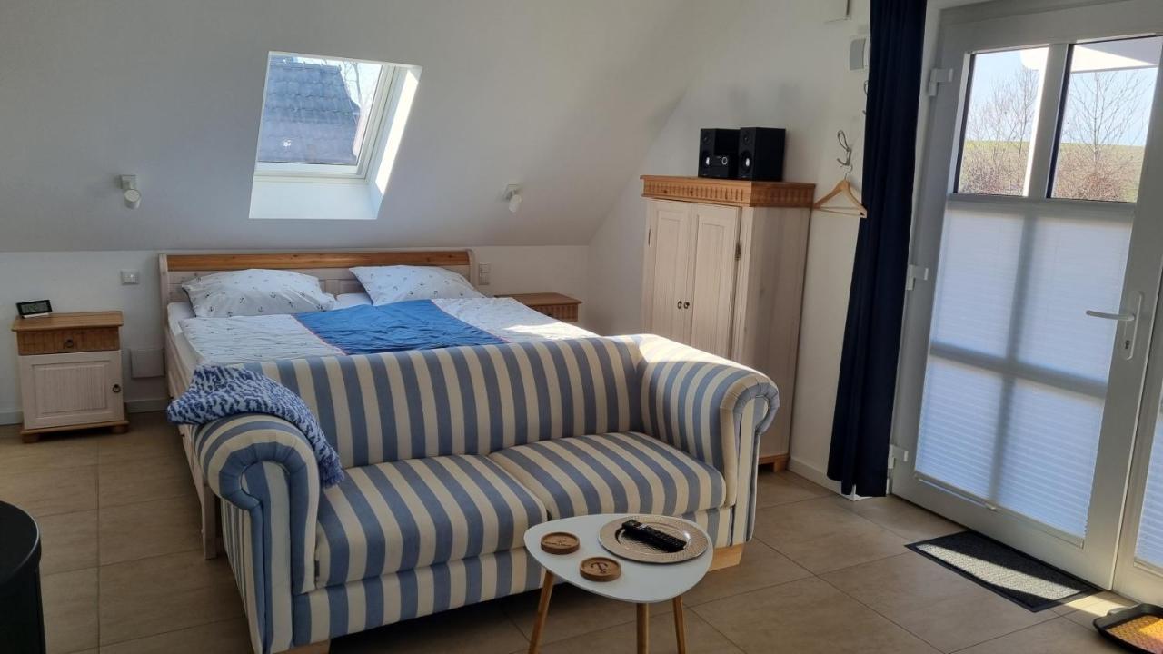 Ferienwohnung Ruegen 1, Alt Reddevitz 108, Insel Ruegen, Mit Kamin Middelhagen Exteriér fotografie